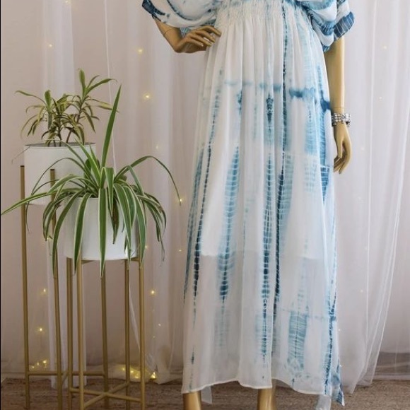 Tie and Dye Kaftan Dress - Picture 2 of 6